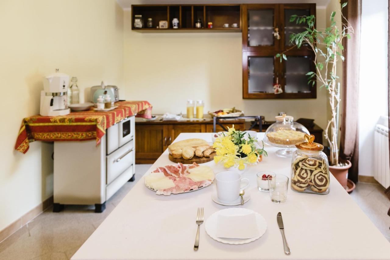 Bed and Breakfast Alchimista Bb Borgo Marciano Castelnuovo Magra Exteriér fotografie